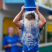 Tren Ice Bucket Challange Kembali Viral, Kini Fokus pada Kesehatan Mental