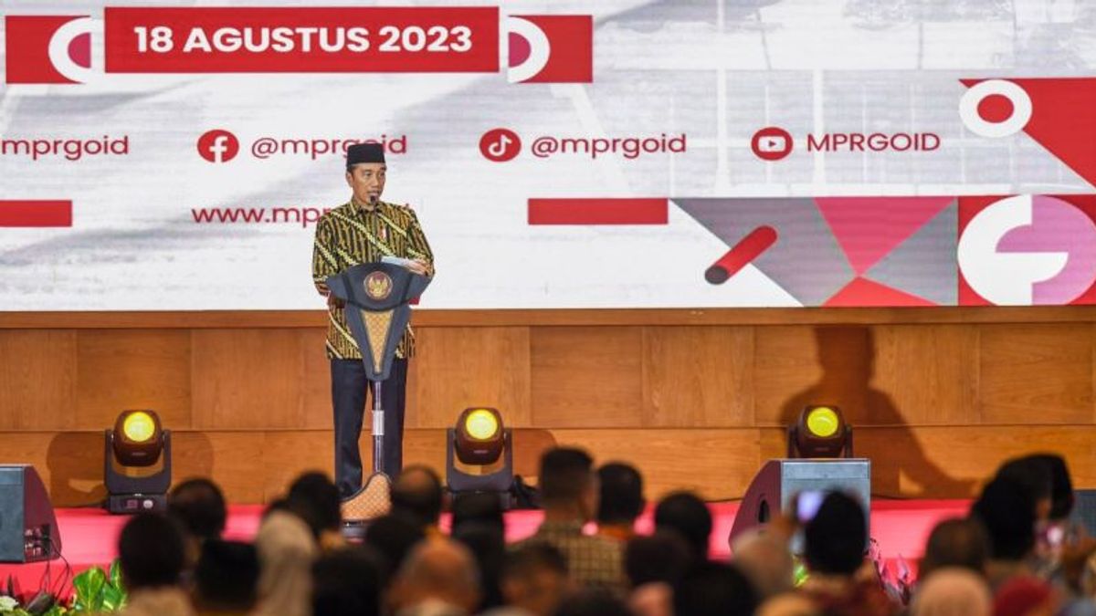 Presiden Jokowi: Subsidi Kendaraan Listrik Agar Indonesia Kompetitif