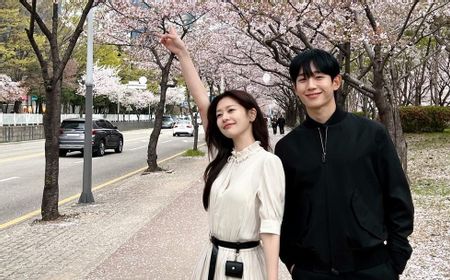 Respons Santai Jung Hae In Ditanya soal Pacaran dengan Jung So Min