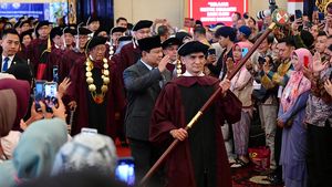 Presiden Prabowo Hadiri Sidang Senat Terbuka dan Dies Natalis UKRI Tahun 2025 di Bandung