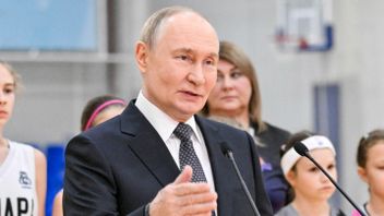 Poutine va en Inde quand Trump conseille à Modi de cesser d'acheter du pétrole de Moscou