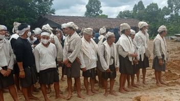 تفقدت حكومة مقاطعة جاكرتا المستشفيات في منطقة سيمباكا بوتيه، وأكدت أنه لم يرفض أحد علاج ريبان، أحد سكان بادوي.