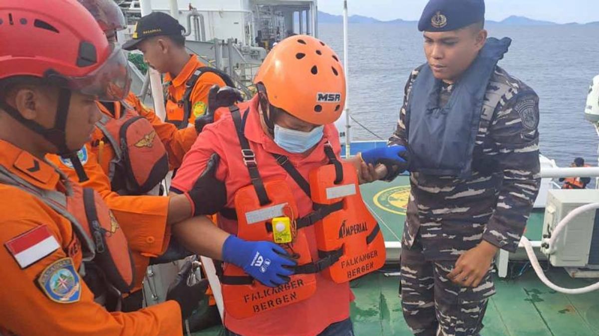 Sakit, WNA Asal Filipina Terpaksa Dievakuasi dari Kapal Tanker di Perairan Aceh