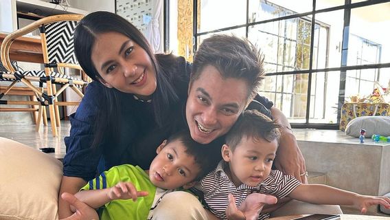 Alami Kecelakaan Tunggal, Mobil Baim Wong dan Paula Verhoven Penyok