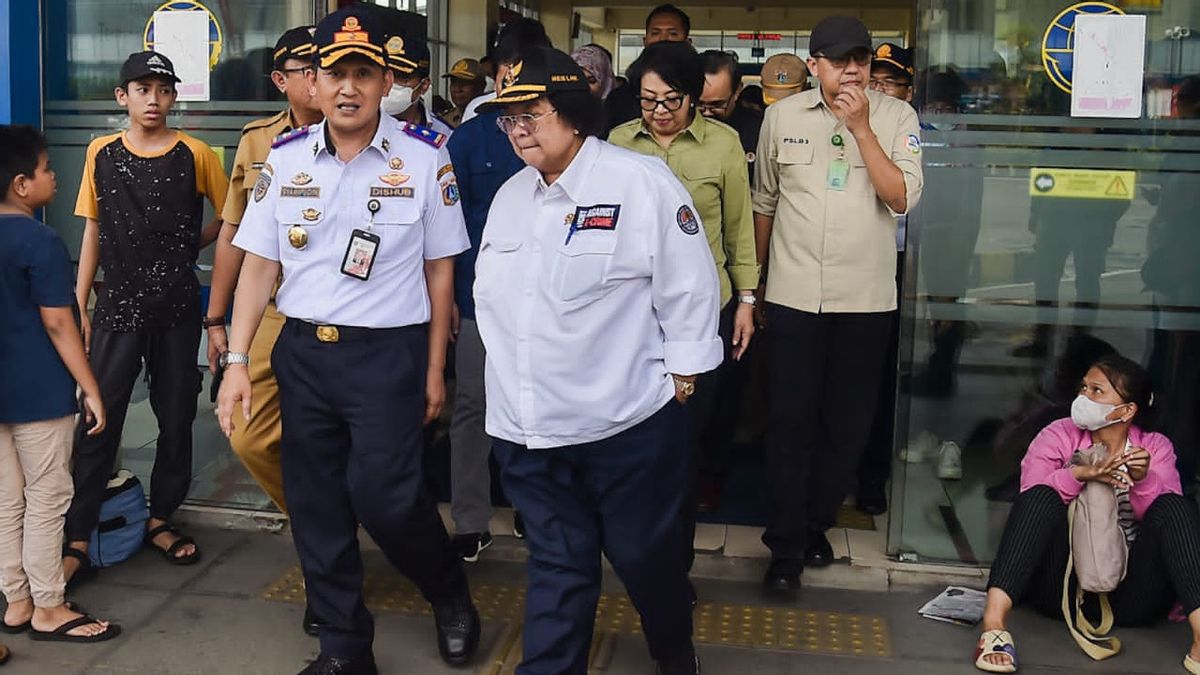 Menteri Siti Nurbaya Titip Pesan ke Pemudik Terkait Kemungkinan Muncul Sampah Sebanyak 49 Ribu Ton