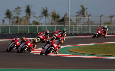 Yang Perlu Kita Tahu Jelang WSBK Mandalika 2021: Tiket, Aturan Penonton, dan Agenda Balap Selanjutnya