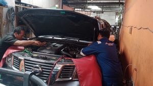 Viral Mobil Pelat Merahnya Keluarkan Asap Ngebul, Pemprov DKI Beri Sanksi Sopir