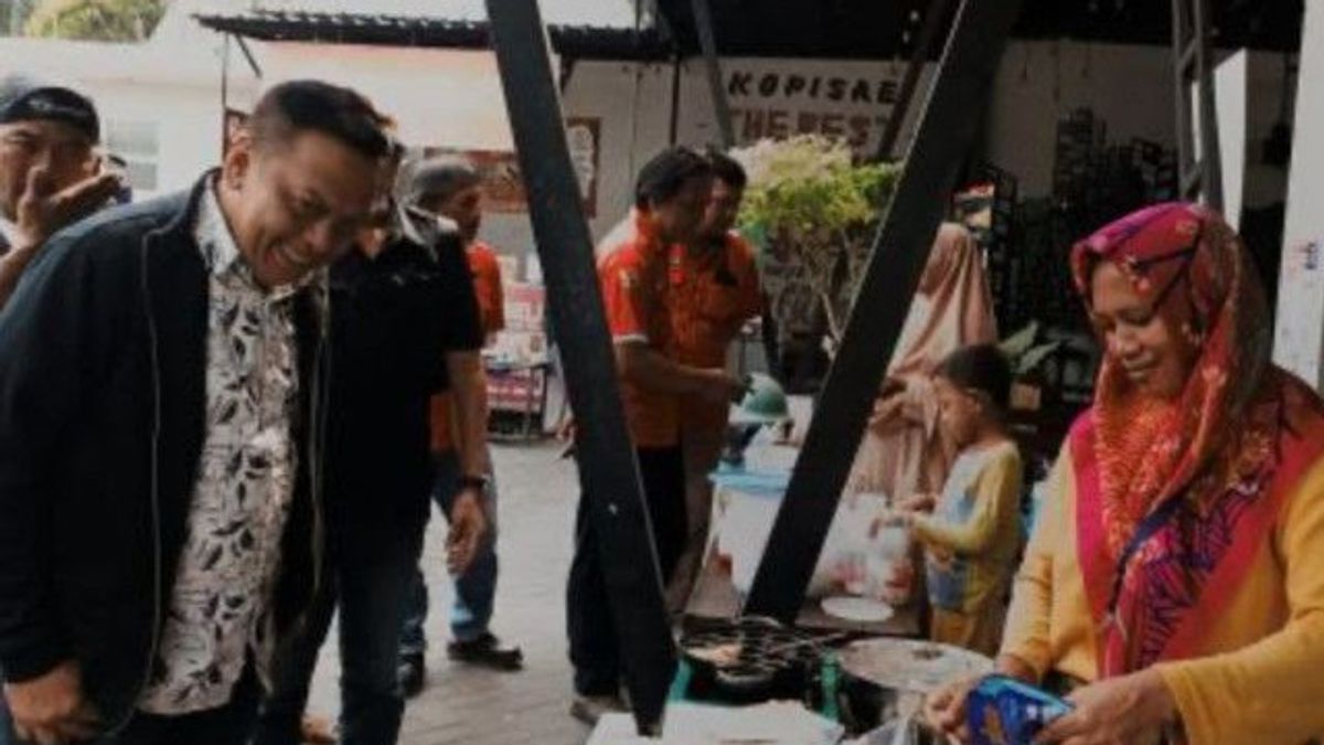 DPRD Surabaya Minta Kafe Sediakan Lahan untuk Pelaku UMKM: Pengusaha Harus Mendukung