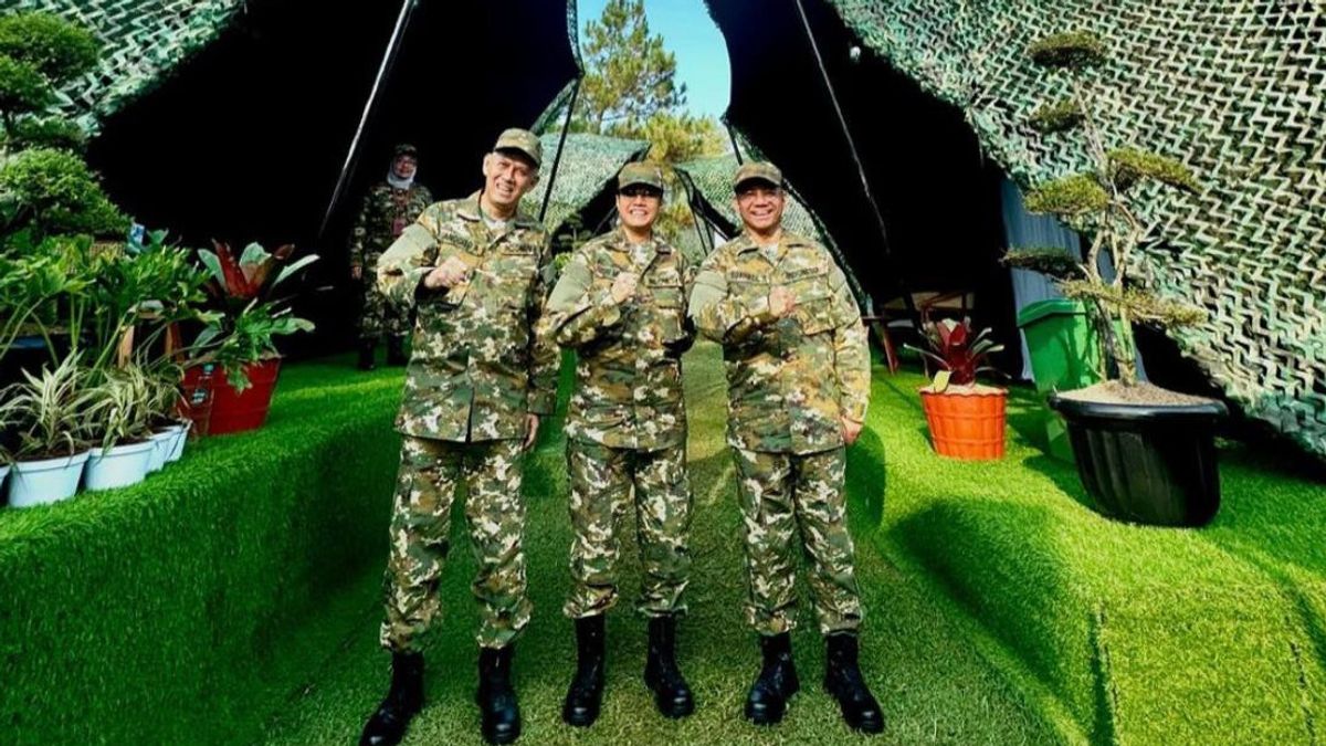 Gagah And Kece, Sri Mulyani's Style Of Wearing Military Uniforms During Briefing In Magelang