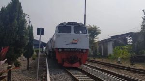 KA Turangga Tabrakan dengan Commuter Line di Bandung, Perjalanan KA Diputar Lewat Jalur Utara