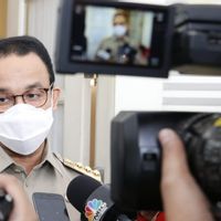 Bolehkan Warga Bukber saat PPKM Mikro, Anies Baswedan: Apa Bedanya dengan Makan Malam?