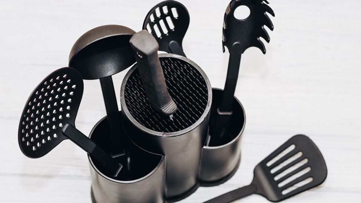Sering Digunakan, Alat Dapur Seperti Ini Diam-Diam Bisa Picu Kanker