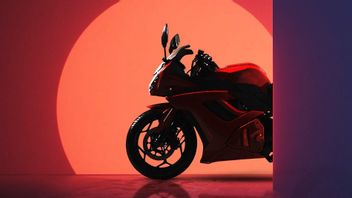 Okaya Ferrate Disruptor, une moto électrique dans le style sportif avec une portée de 129 km