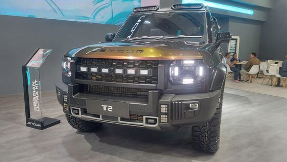 所有段階に入り、ジェトロウT2 SUVがインドネシアの道路で本当のテストを受ける
