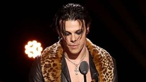 Pidato Kemenangan Yungblud di Grammy Awards 2026: Awas Saja Musik Pop, Kami Akan Mengalahkanmu