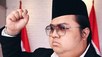 irai sur le fond d'un projet de médias sociaux pour aider à travailler sur le défunt d'Irwan Wibowo, parmi les utilisateurs de médias sociaux, parmi les œuvres du défunt d'Irwan Wibowo, parmi les utilisateurs de médias sociaux, parmi les œuvres du défunt d'Irwan Wibowo, parmi les utilisateurs de médias sociaux, parmi les œuvres du défunt d'Irwan Wibowo