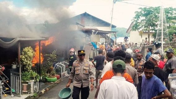 Losses Due To Fire 4 Houses And 2 Kiosks In Ambon Estimated To Reach IDR 1 Billion