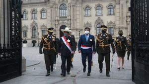 Selidiki Dugaan Korupsi Mantan Presiden Castillo: Otoritas Peru Geledah Rumah Mantan Menhan, Tangkap Enam Jenderal
