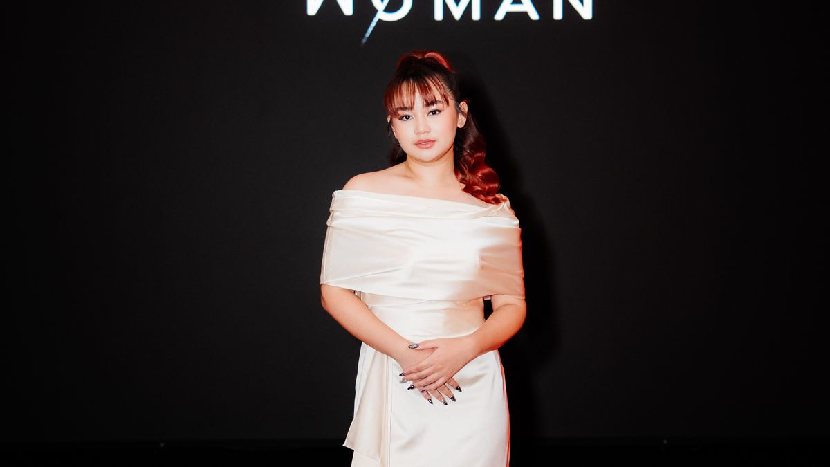 Mima Shafa's Story Debuts Acting In A Normal Woman