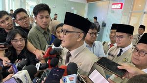 Menhaj Tegaskan <i>War</i> Tiket Haji Masih Wacana, Jemaah Tak Perlu Takut