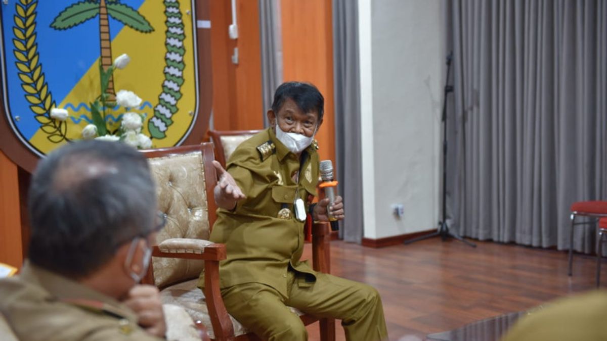 Le Gouverneur De Sulteng Rusdy Mastura Demande Aux Districts / Villes D’immédiatement Un Diplôme D’apprentissage En Face à Face