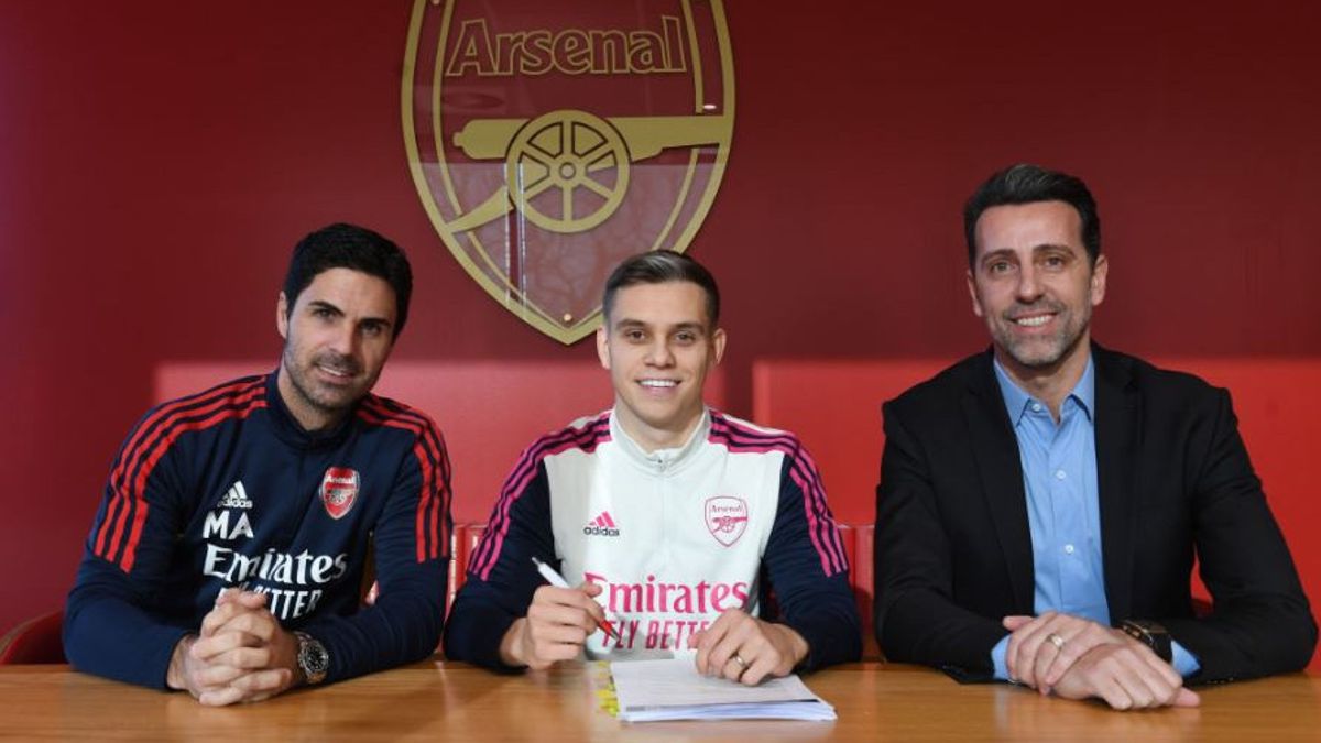 Arsenal Arrival New Players Ahead Of Manchester United's Opposite