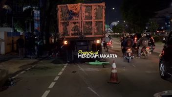 Garbage Trucks Allegedly Owned By The DKI Jakarta Provincial Government Collis Motorcyclists To Death