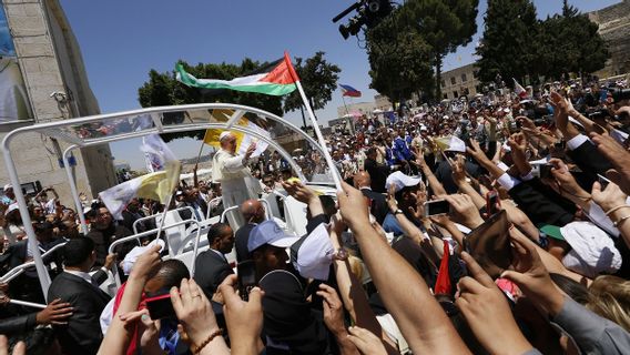 Mobil Paus Fransiskus akan Diubah Menjadi Klinik Kesehatan Bagi Anak-anak di Gaza