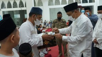 H. Umar Zunaidi Minta Maaf di Peringatan Nuzulul Qur'an 1444 H di Mesjid Agung Kota Tebing Tinggi