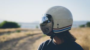 Cara Memilih Ukuran Helm yang Pas di Kepala, Bikin Nyaman saat Berkendara 