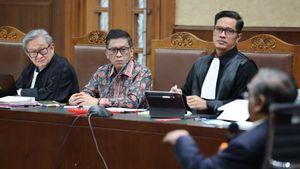 Pengampunan Hasto Kristiyanto-Tom Lembong Momentum Merosotnya Kepercayaan Penegakkan Hukum