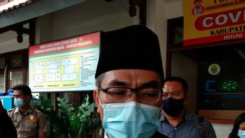 Berita Bantul: Bupati : Kenaikan kasus COVID-19 di Bantul Diduga Varian Omicron