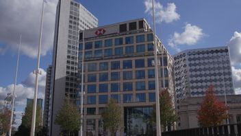 HSBC يشتري بنك وادي السيليكون في المملكة المتحدة مقابل 18,704 روبية