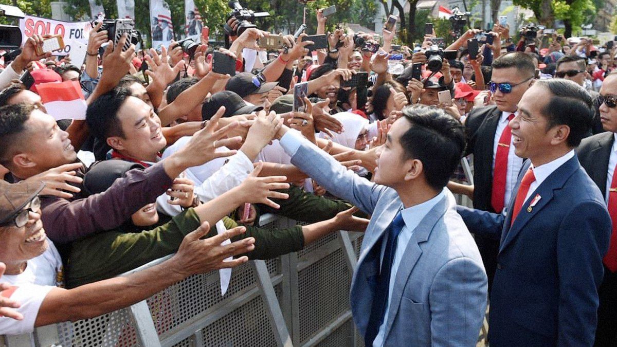Gibran Menapaki Jejak Jokowi: Buah Tak Jatuh Jauh dari Pohonnya