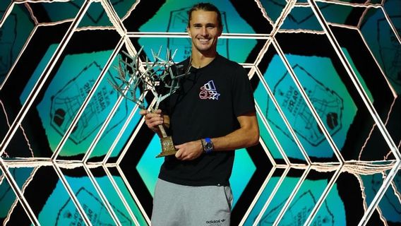 Alexander Zverev Juarai Paris Masters 2024