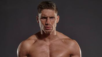 Kickboxing legend Rico Verhoeven wants to clash with Oleksandr Usyk