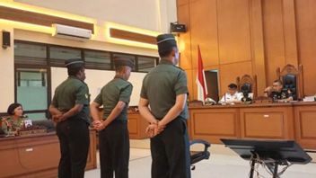 銀行のKacab殺害事件の裁判は、エクセプション応答の議題に入りました