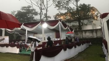 TPS Lokasi Prabowo Nyoblos Tertutup Kabut, Pertanda Alam Apa?