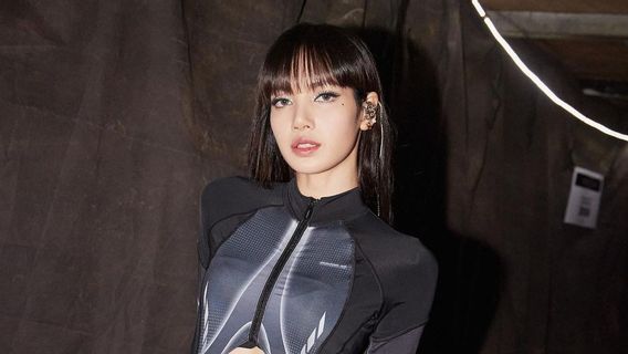 Ulang Tahun Hari Ini, Lisa BLACKPINK Dapat Kejutan di Filipina!