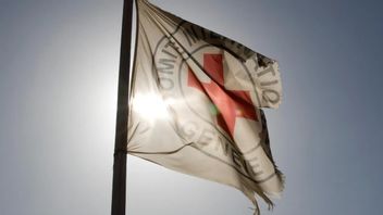 اللجنة الدولية للصليب الأحمر تسهل نقل 15 سجين فلسطينيا أطلق سراحهم من قطاع غزة