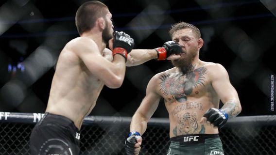 Nurmagomedov's Big Mouth Greeted McGregor's Comeback