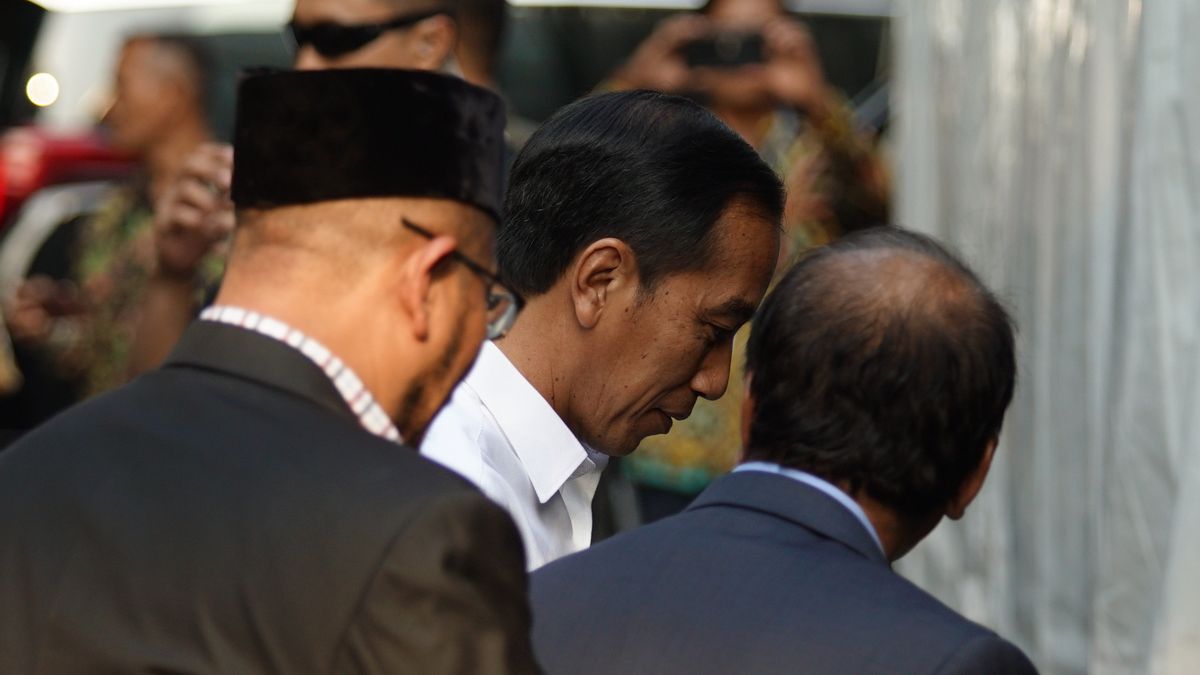 Thousands Of Migrant Workers Go Home, Jokowi: Do Not Have COVID-19 Wave Two