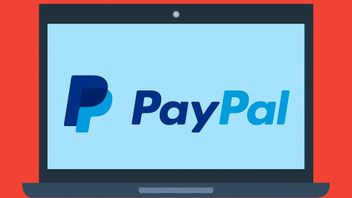 PayPal乌克兰的更改服务，用户可以接受信用卡汇款