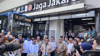 ar, un nouveau visage d'un groupe d'accueil, désormais le nom de l'arrêt central de Jakarta a été changé pour arrêter à Jakarta
