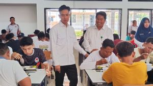    Tinjau Sekolah Rakyat Solo, Wapres Gibran Ingin Siswa Nyaman Saat MPLS