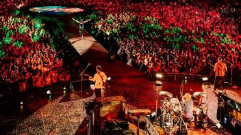 Coldplay 将继续在Grand Screen上引起粉丝的注意:这不是Kiss Cam