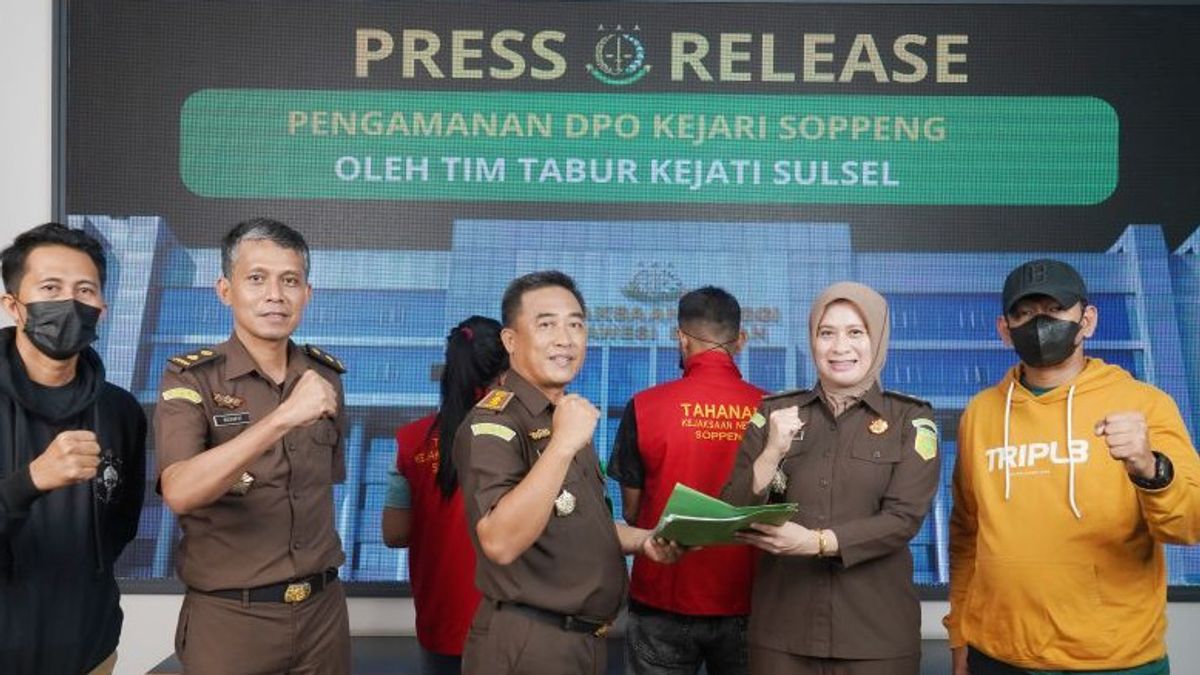 2 Months Fugitive, Couples In Licensing Cases Arrested By South Sulawesi Prosecutor's Office In A Clinic