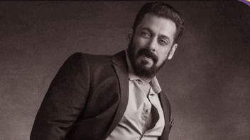 Salman Khan Digigit Ular saat Rayakan Ulang Tahun, Dirawat 6 Jam di Rumah Sakit