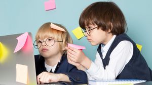 Anak Kehilangan Waktu Bermain karena Tuntutan Berlebih, Kenali Dampak pada Emosi dan Mentalnya