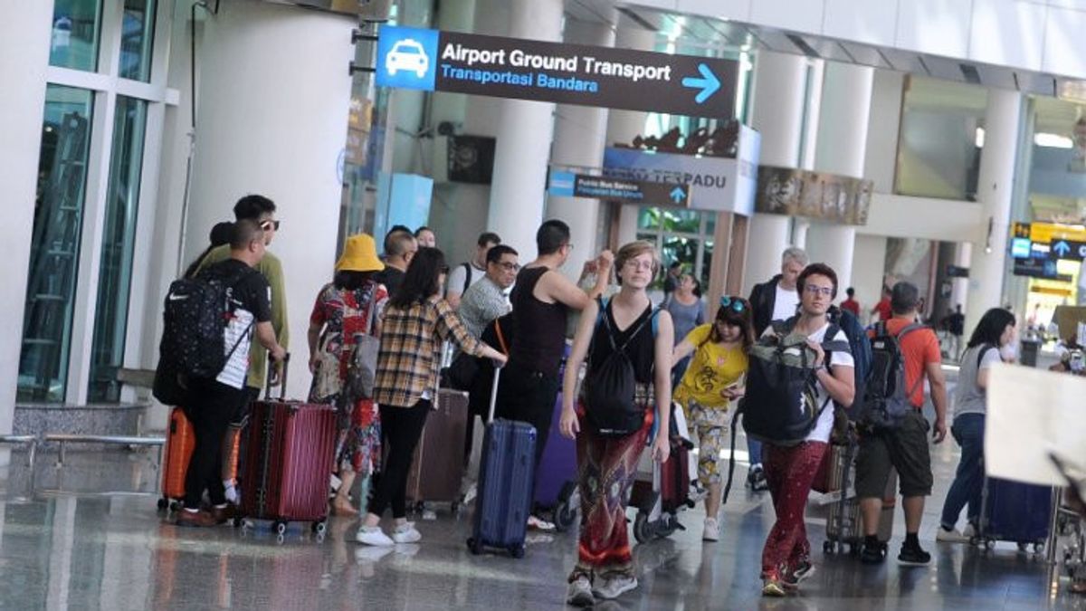 澳大利亚游客涌向印度尼西亚，BPS记录了其他国家的最高人数